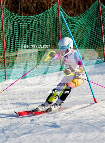 Thumbnail 3 in NYSPHSAA Section V Class A & B Slalom Final (Second Run) photogallery.