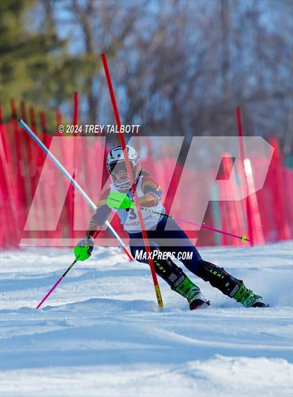 Thumbnail 3 in NYSPHSAA Section V Class A & B Slalom Final (Second Run) photogallery.