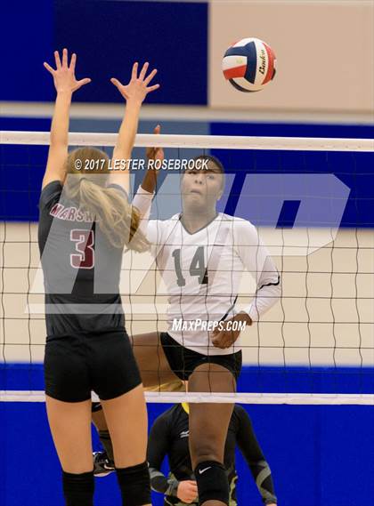 Thumbnail 3 in Marshall @ Brennan photogallery.