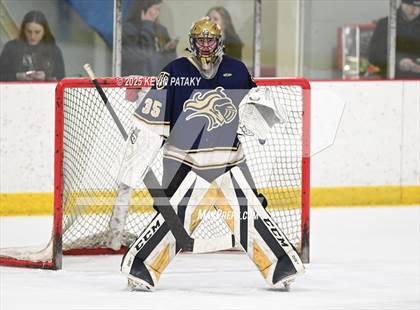 Thumbnail 2 in Notre Dame Prep @ North Haven photogallery.