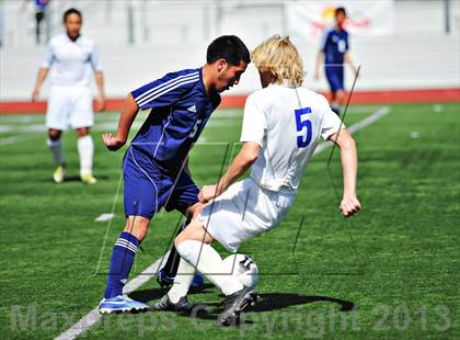 Thumbnail 1 in Lennox Academy vs. Nuview Bridge (CIF SS D7 Final) photogallery.