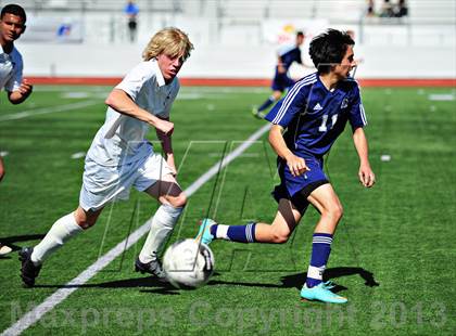 Thumbnail 3 in Lennox Academy vs. Nuview Bridge (CIF SS D7 Final) photogallery.
