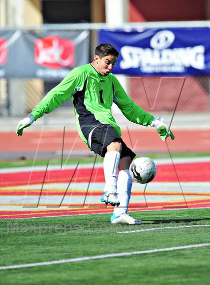 Thumbnail 1 in Lennox Academy vs. Nuview Bridge (CIF SS D7 Final) photogallery.