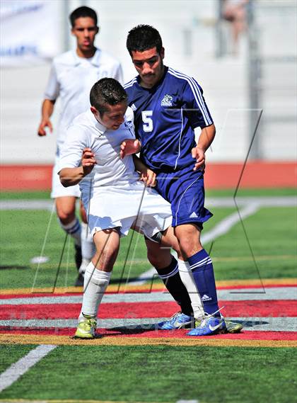 Thumbnail 3 in Lennox Academy vs. Nuview Bridge (CIF SS D7 Final) photogallery.