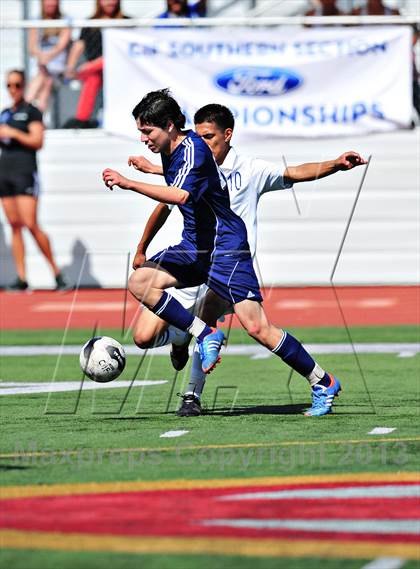 Thumbnail 1 in Lennox Academy vs. Nuview Bridge (CIF SS D7 Final) photogallery.