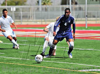 Thumbnail 3 in Lennox Academy vs. Nuview Bridge (CIF SS D7 Final) photogallery.
