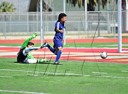 Thumbnail 2 in Lennox Academy vs. Nuview Bridge (CIF SS D7 Final) photogallery.
