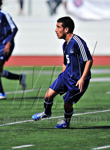 Thumbnail 1 in Lennox Academy vs. Nuview Bridge (CIF SS D7 Final) photogallery.