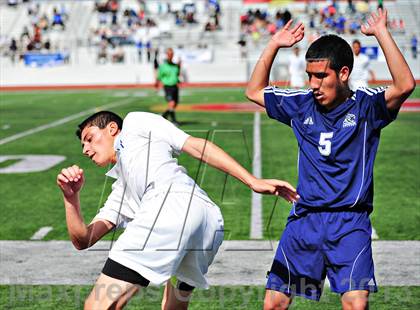 Thumbnail 3 in Lennox Academy vs. Nuview Bridge (CIF SS D7 Final) photogallery.
