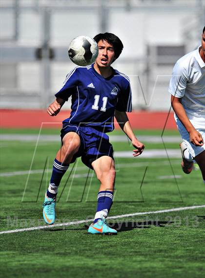 Thumbnail 1 in Lennox Academy vs. Nuview Bridge (CIF SS D7 Final) photogallery.