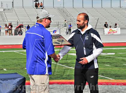 Thumbnail 3 in Lennox Academy vs. Nuview Bridge (CIF SS D7 Final) photogallery.