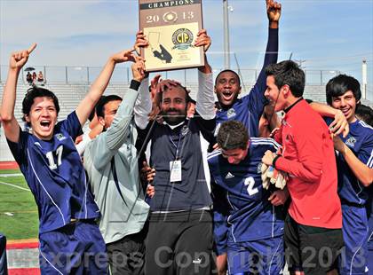 Thumbnail 3 in Lennox Academy vs. Nuview Bridge (CIF SS D7 Final) photogallery.