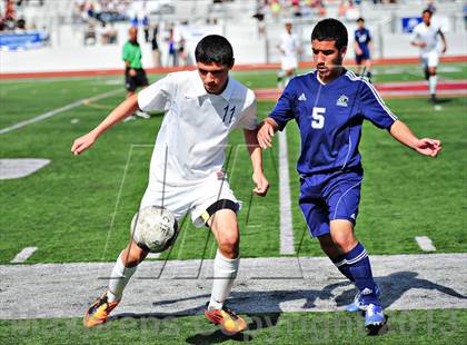 Thumbnail 2 in Lennox Academy vs. Nuview Bridge (CIF SS D7 Final) photogallery.