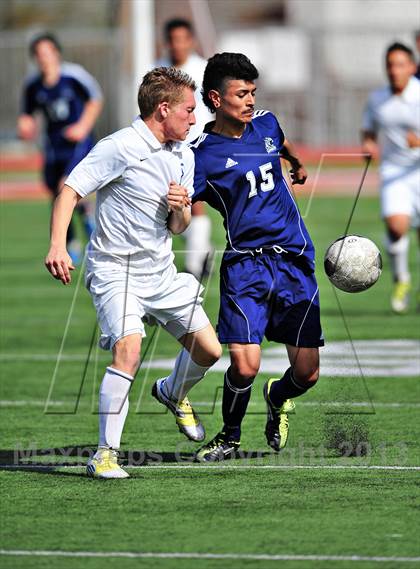 Thumbnail 3 in Lennox Academy vs. Nuview Bridge (CIF SS D7 Final) photogallery.