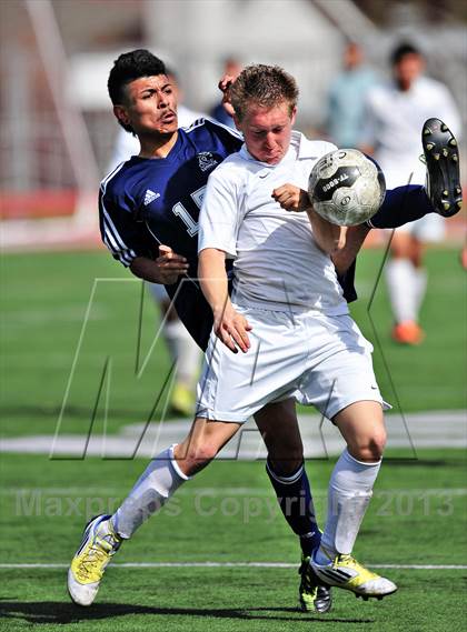 Thumbnail 1 in Lennox Academy vs. Nuview Bridge (CIF SS D7 Final) photogallery.