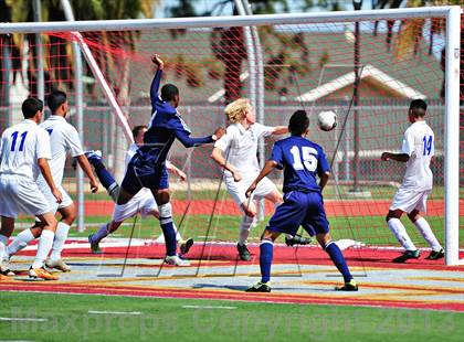 Thumbnail 3 in Lennox Academy vs. Nuview Bridge (CIF SS D7 Final) photogallery.