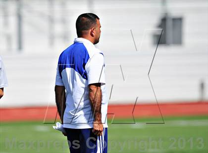 Thumbnail 3 in Lennox Academy vs. Nuview Bridge (CIF SS D7 Final) photogallery.