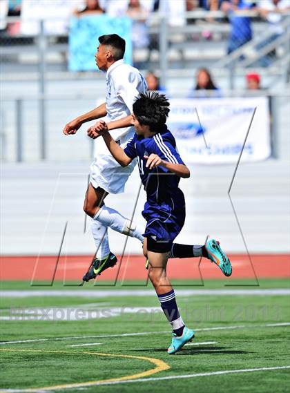 Thumbnail 1 in Lennox Academy vs. Nuview Bridge (CIF SS D7 Final) photogallery.