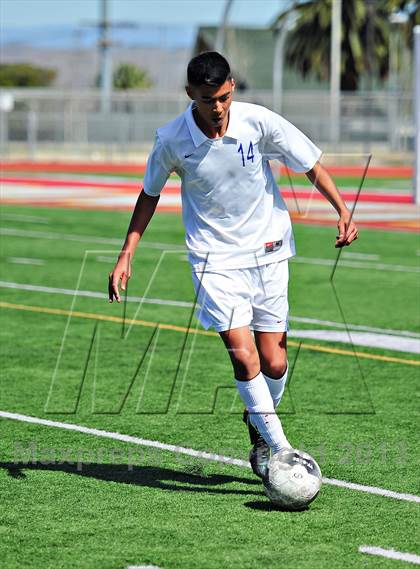 Thumbnail 3 in Lennox Academy vs. Nuview Bridge (CIF SS D7 Final) photogallery.