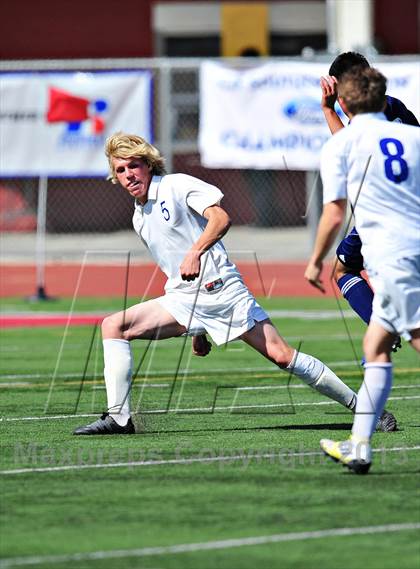 Thumbnail 2 in Lennox Academy vs. Nuview Bridge (CIF SS D7 Final) photogallery.
