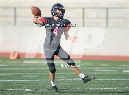 Thumbnail 2 in Granite Hills vs La Jolla photogallery.