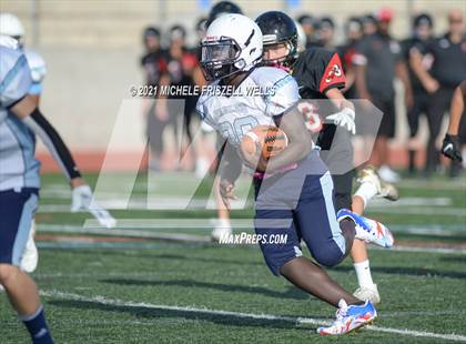 Thumbnail 2 in Granite Hills vs La Jolla photogallery.