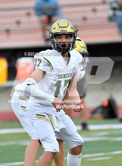 Thumbnail 1 in JV: Seneca @ Cherokee photogallery.