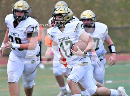 Thumbnail 2 in JV: Seneca @ Cherokee photogallery.