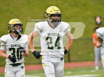 Thumbnail 2 in JV: Seneca @ Cherokee photogallery.