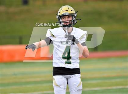 Thumbnail 1 in JV: Seneca @ Cherokee photogallery.