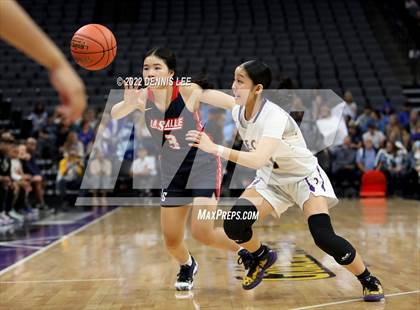 Thumbnail 1 in La Salle @ Oakland Tech (CIF State D3 Final) photogallery.