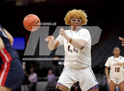 Thumbnail 1 in La Salle @ Oakland Tech (CIF State D3 Final) photogallery.