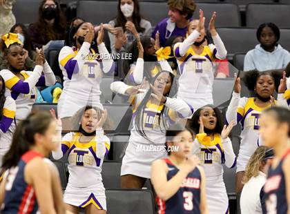 Thumbnail 3 in La Salle @ Oakland Tech (CIF State D3 Final) photogallery.