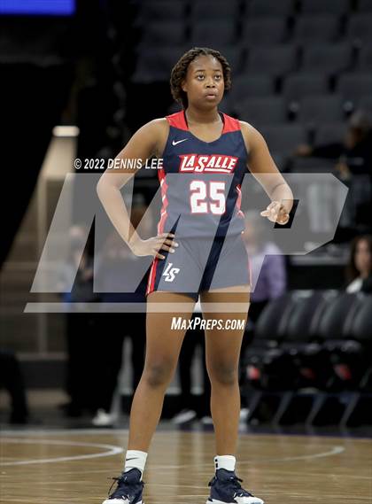 Thumbnail 2 in La Salle @ Oakland Tech (CIF State D3 Final) photogallery.