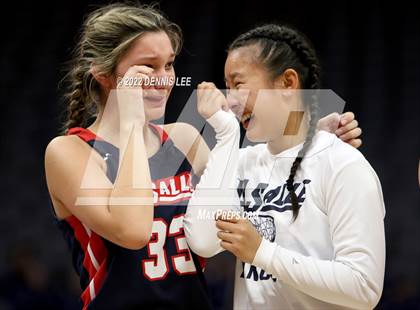 Thumbnail 3 in La Salle @ Oakland Tech (CIF State D3 Final) photogallery.