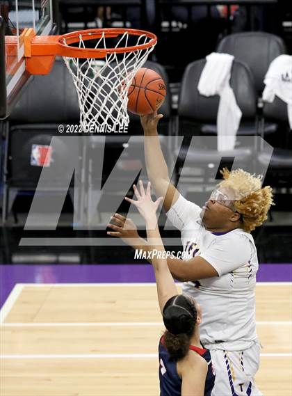 Thumbnail 1 in La Salle @ Oakland Tech (CIF State D3 Final) photogallery.