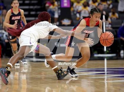 Thumbnail 1 in La Salle @ Oakland Tech (CIF State D3 Final) photogallery.