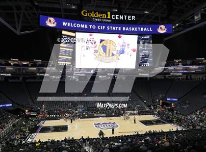 Thumbnail 2 in La Salle @ Oakland Tech (CIF State D3 Final) photogallery.