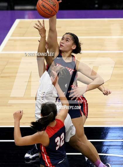 Thumbnail 1 in La Salle @ Oakland Tech (CIF State D3 Final) photogallery.