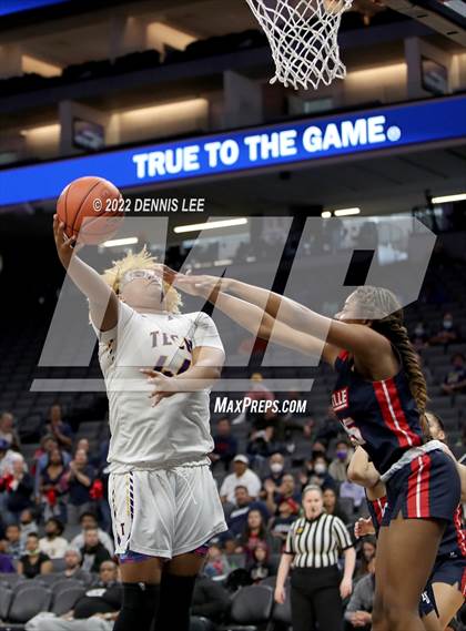 Thumbnail 1 in La Salle @ Oakland Tech (CIF State D3 Final) photogallery.