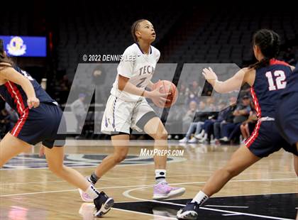 Thumbnail 1 in La Salle @ Oakland Tech (CIF State D3 Final) photogallery.