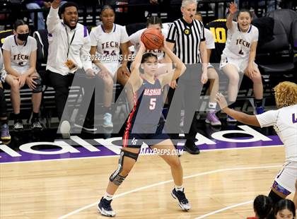 Thumbnail 1 in La Salle @ Oakland Tech (CIF State D3 Final) photogallery.