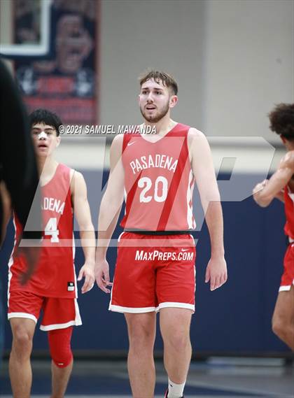 Thumbnail 1 in Pasadena vs Narbonne (19th Annual Rose City Roundball classic ) photogallery.