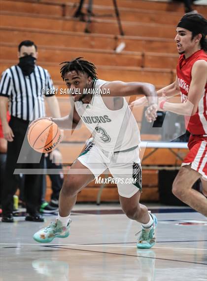 Thumbnail 2 in Pasadena vs Narbonne (19th Annual Rose City Roundball classic ) photogallery.
