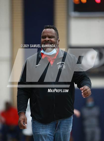 Thumbnail 3 in Pasadena vs Narbonne (19th Annual Rose City Roundball classic ) photogallery.