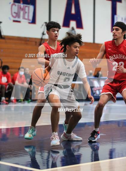 Thumbnail 1 in Pasadena vs Narbonne (19th Annual Rose City Roundball classic ) photogallery.