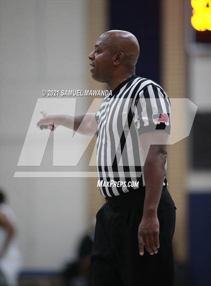 Thumbnail 3 in Pasadena vs Narbonne (19th Annual Rose City Roundball classic ) photogallery.