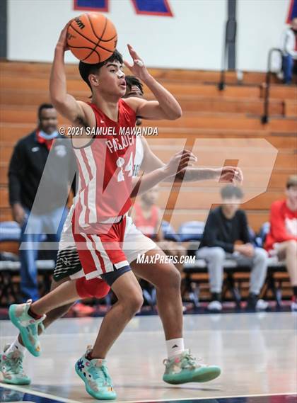 Thumbnail 2 in Pasadena vs Narbonne (19th Annual Rose City Roundball classic ) photogallery.