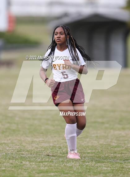 Thumbnail 2 in Douglas Byrd @ South View photogallery.