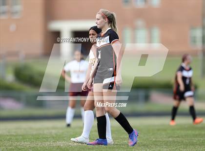 Thumbnail 2 in Douglas Byrd @ South View photogallery.